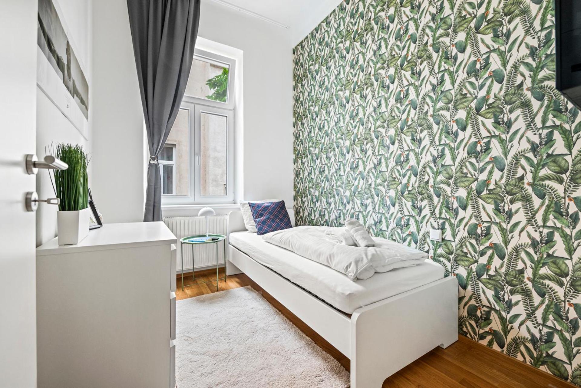 וינה Cozy, Generous City Apartment - 10 Min To City-Centre - Contactless 24H Check-In מראה חיצוני תמונה