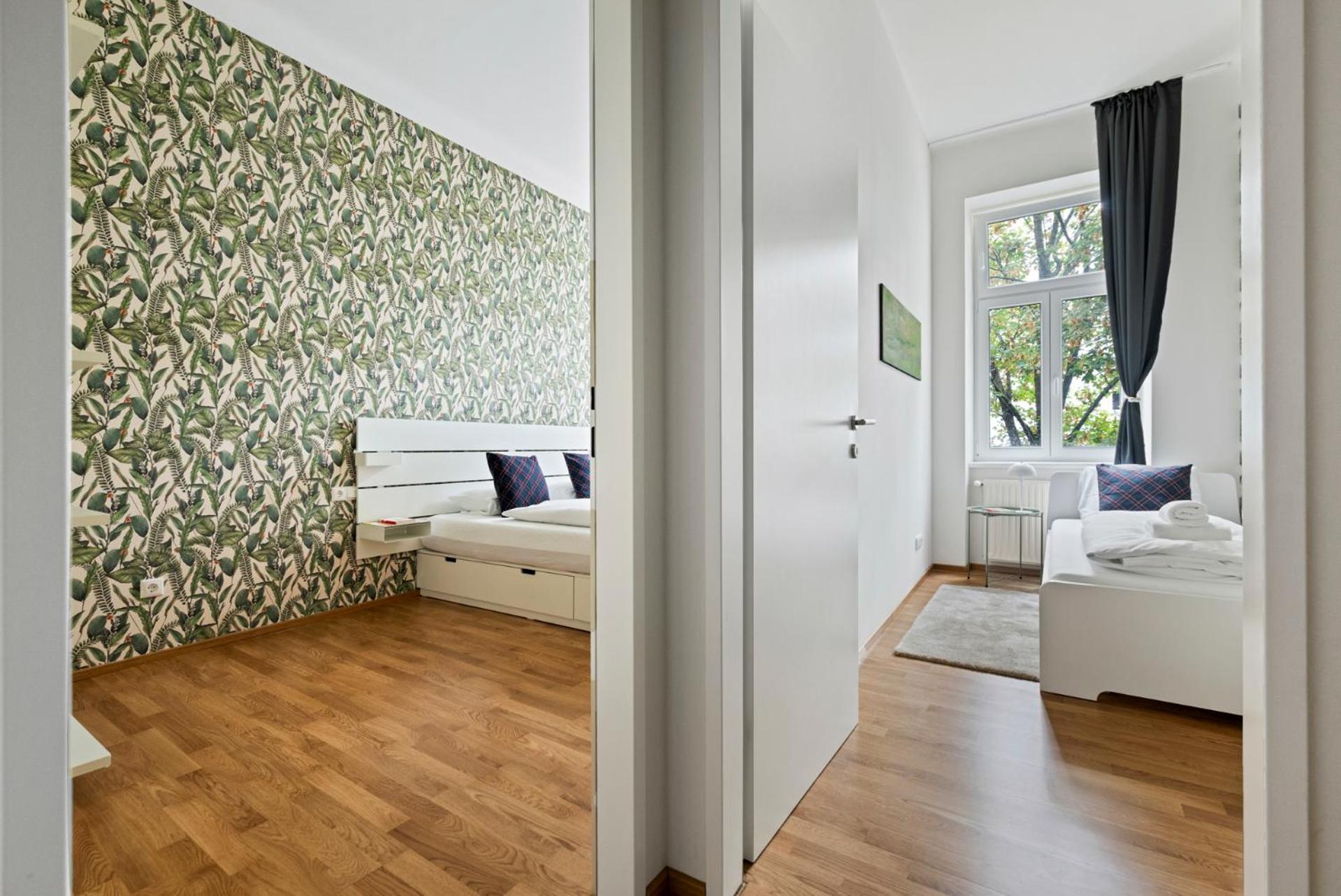 וינה Cozy, Generous City Apartment - 10 Min To City-Centre - Contactless 24H Check-In מראה חיצוני תמונה